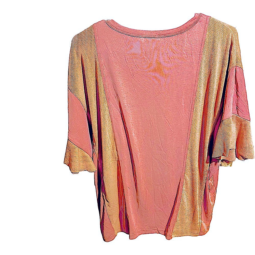 NWT MYSTEREE BRAND 2 Tone Pink butterfly Sleeves top-SZ Lrg/XL, lightweight